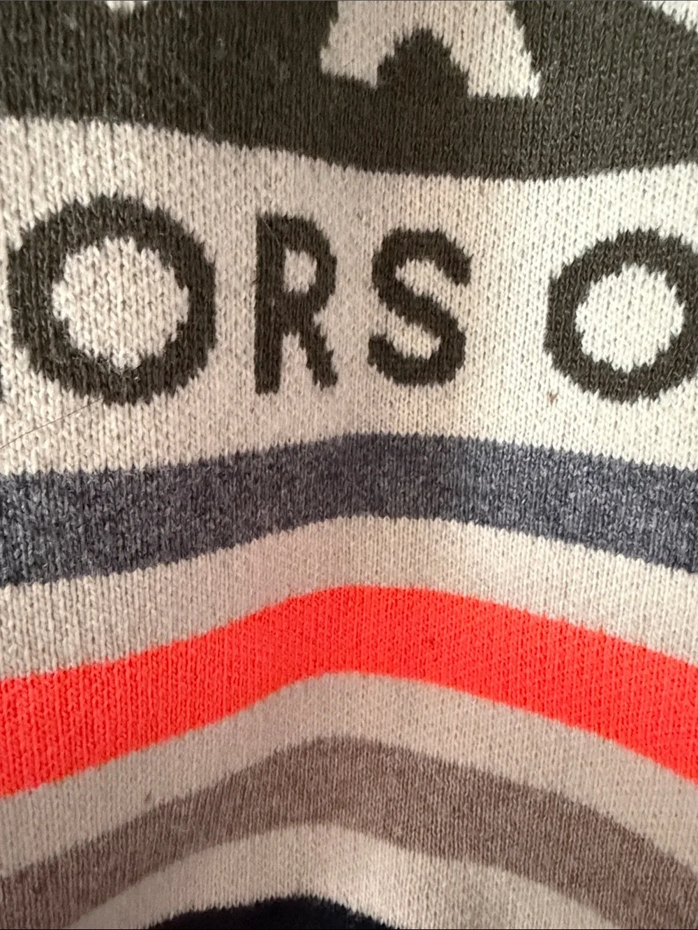 Vintage United Colors of BENETTON Ski Sweater Size XL Wool Blend